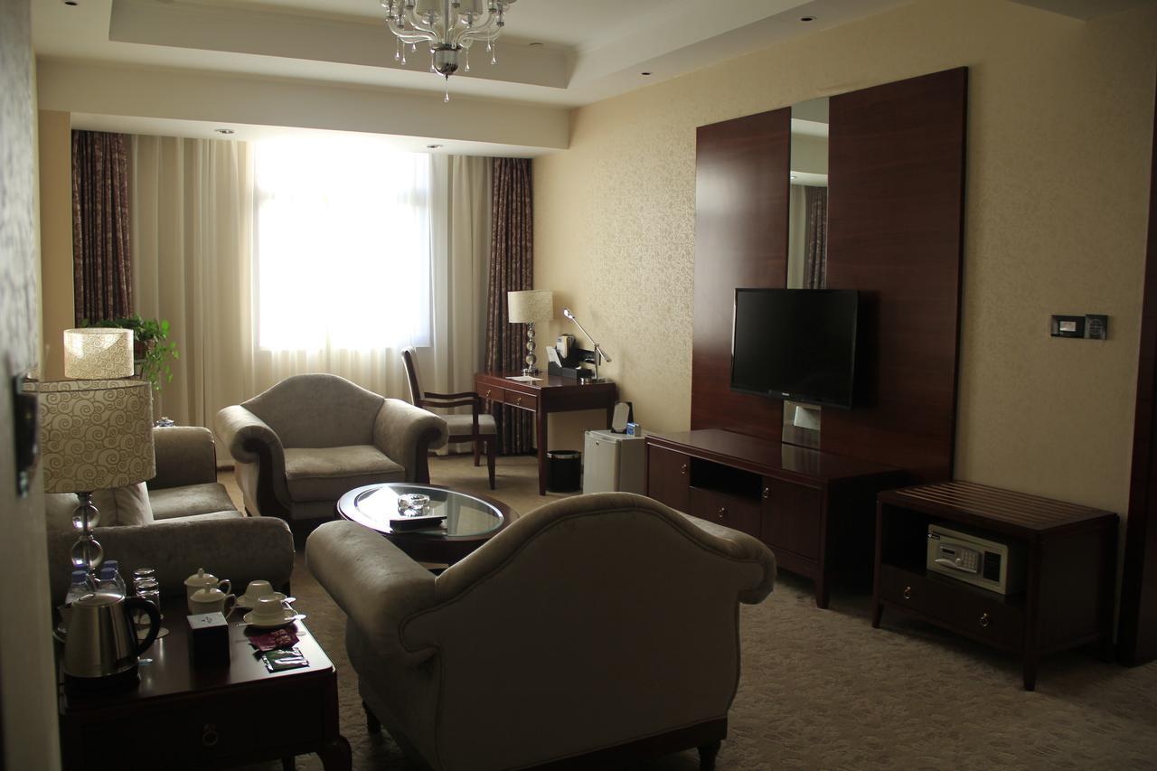 Zhongfei Grand Sky Light Hotel Xi'an  Exterior photo